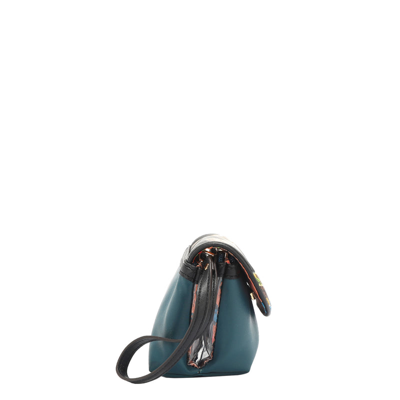 FEATURING A WRISTLET STRAP.