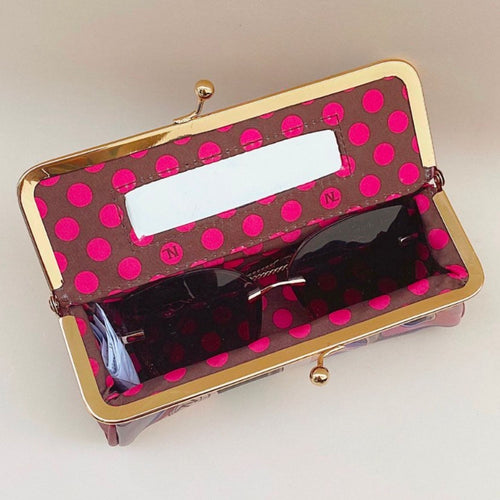 KISS LOCK MAKEUP CASE