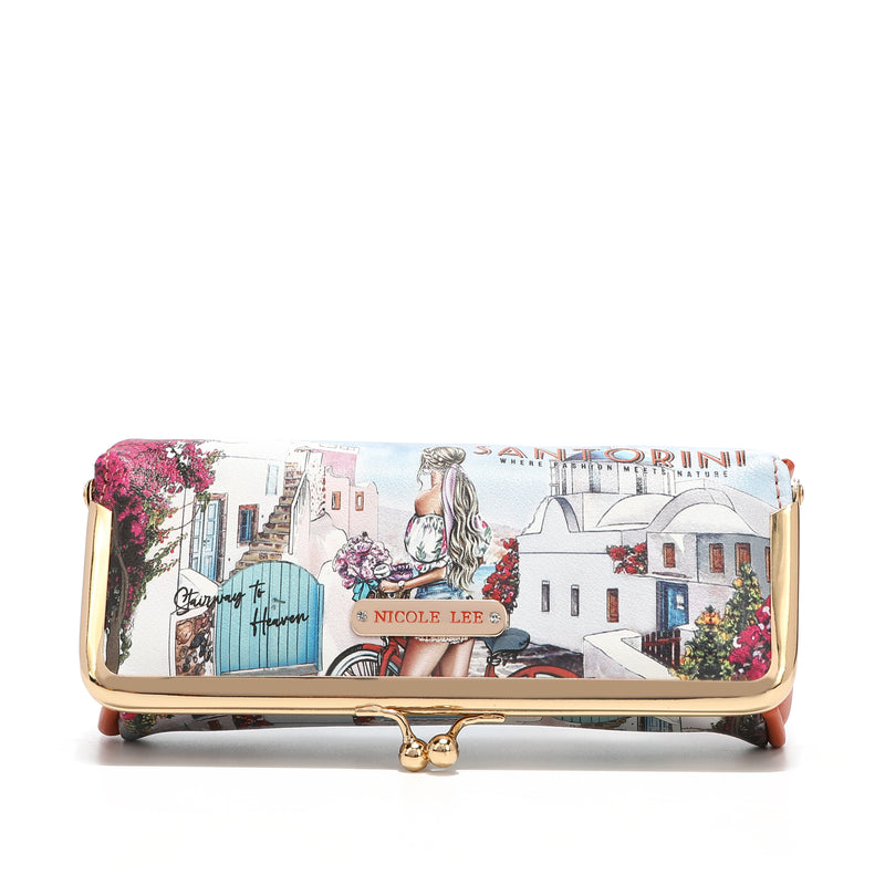 KISS LOCK MAKEUP CASE